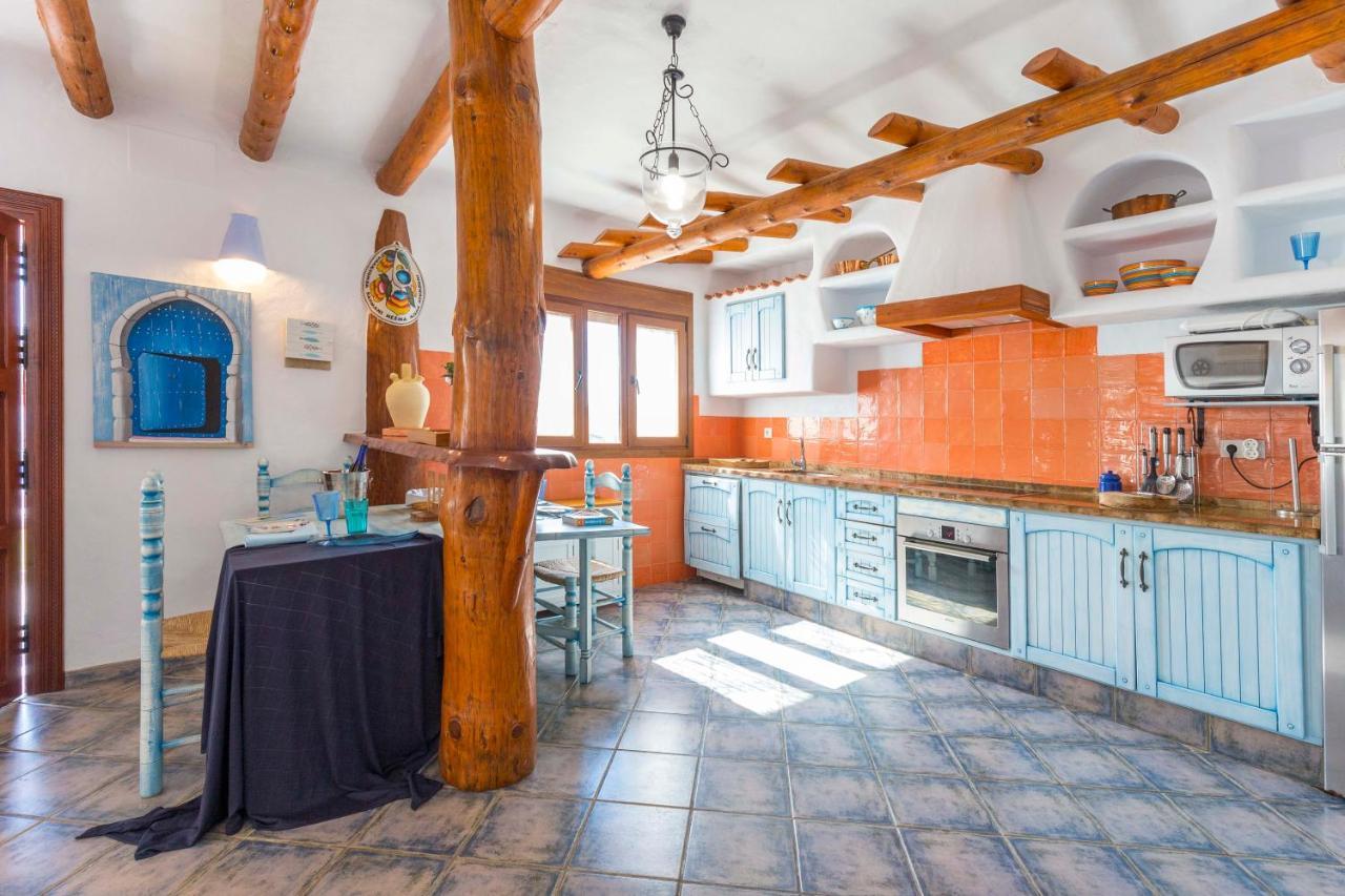 La Ballena Azul Conil Кадис Екстериор снимка